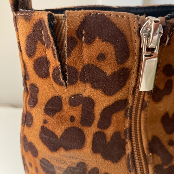 Leopard Print Ankle Boots - Picture 7 of 8